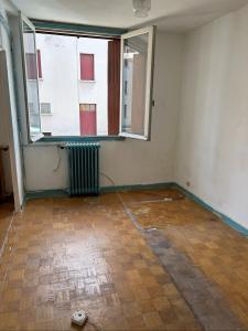 For sale Tarbes 4 rooms 74 m2 Hautes pyrenees (65000) photo 1