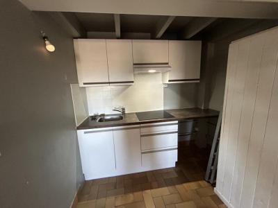 For rent Narbonne 1 room 35 m2 Aude (11100) photo 3