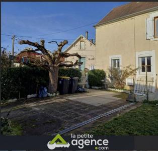 For sale Jalognes 4 rooms 72 m2 Cher (18300) photo 2