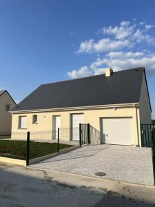 For sale Boinville-le-gaillard 4 rooms 75 m2 Yvelines (78660) photo 0