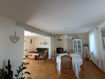 For sale Limay 5 rooms 131 m2 Yvelines (78520) photo 0
