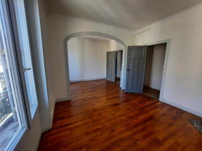 For sale Tulle 3 rooms 61 m2 Correze (19000) photo 1