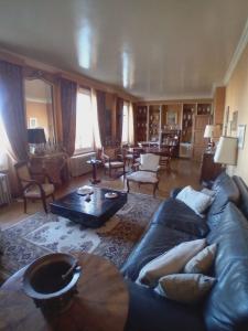 For sale Aurillac 4 rooms 140 m2 Cantal (15000) photo 4