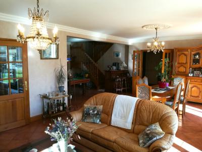 For sale Polminhac 6 rooms 210 m2 Cantal (15800) photo 3