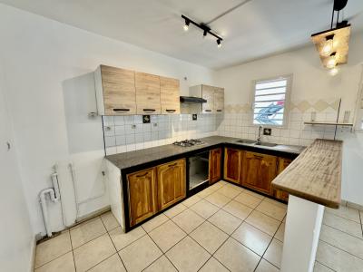 For rent Cambuston Reunion (97440) photo 2