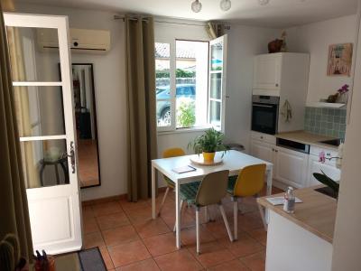 For sale Ludon-medoc 4 rooms 99 m2 Gironde (33290) photo 4