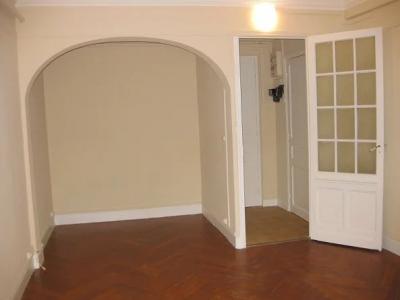 For rent Nice 1 room 40 m2 Alpes Maritimes (06000) photo 0