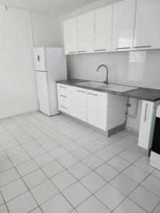 For rent Gosier 3 rooms 79 m2 Guadeloupe (97190) photo 2