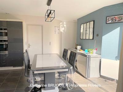 For sale Benon 4 rooms 100 m2 Charente maritime (17170) photo 3