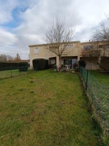 For sale Blaye 2 rooms 45 m2 Gironde (33390) photo 2
