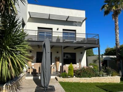 For sale Montpellier 7 rooms 281 m2 Herault (34000) photo 1