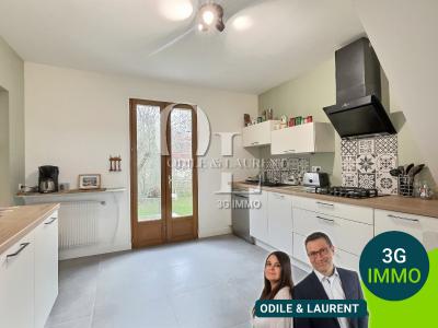 For sale Cauffry 6 rooms 138 m2 Oise (60290) photo 3