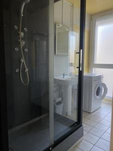 For sale Troyes 3 rooms 53 m2 Aube (10000) photo 4