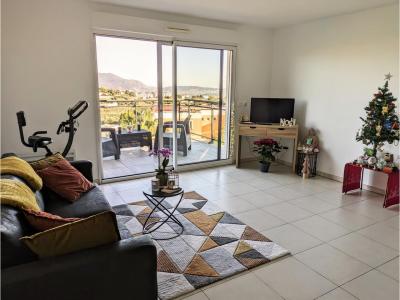 For sale Nice 3 rooms 65 m2 Alpes Maritimes (06200) photo 3