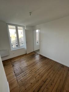 For rent Cambrai 2 rooms 32 m2 Nord (59400) photo 3