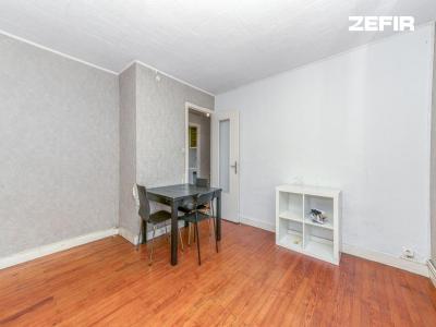 For sale Grenoble 2 rooms 43 m2 Isere (38100) photo 2