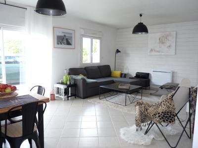 For sale Jarne 4 rooms 84 m2 Charente maritime (17220) photo 2
