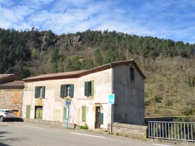 For sale Saint-maurice-en-chalencon 6 rooms 130 m2 Ardeche (07190) photo 0