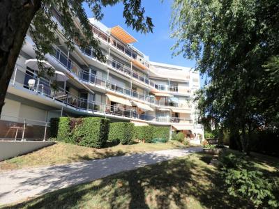 For sale Royan 1 room 36 m2 Charente maritime (17200) photo 0