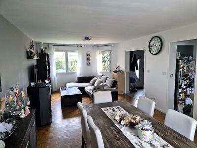 For sale Ecquevilly 5 rooms 105 m2 Yvelines (78920) photo 2