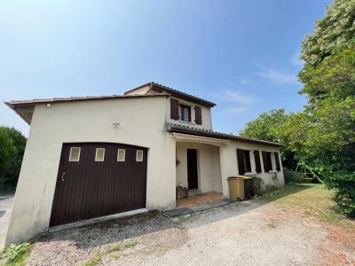 For sale Voeuil-et-giget 5 rooms 135 m2 Charente (16400) photo 2
