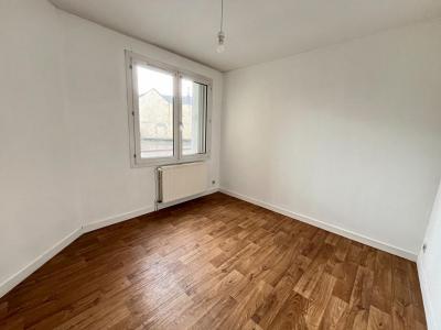 For sale Laval 3 rooms 73 m2 Mayenne (53000) photo 0