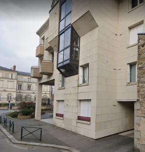 For sale Laval 3 rooms 73 m2 Mayenne (53000) photo 2