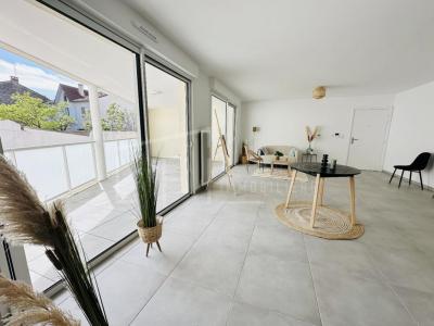 For sale Montpellier 4 rooms 105 m2 Herault (34000) photo 2