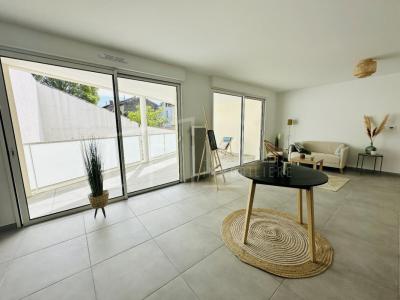 For sale Montpellier 4 rooms 105 m2 Herault (34000) photo 4