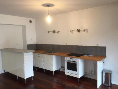 For rent Bordeaux 3 rooms 70 m2 Gironde (33000) photo 2