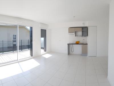 Annonce Location Appartement Chevry 01