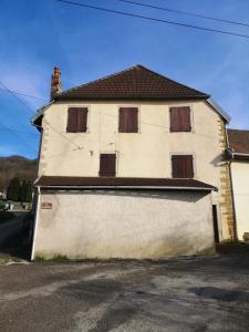 For sale Pupillin 6 rooms 100 m2 Jura (39600) photo 0