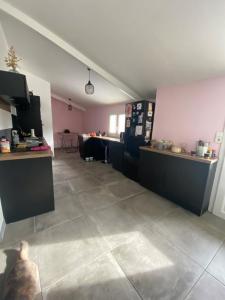 For sale Frontenay-rohan-rohan 6 rooms 143 m2 Deux sevres (79270) photo 3