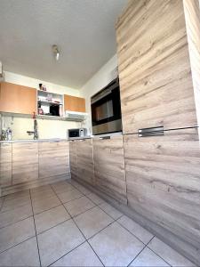 For sale Beziers 3 rooms 56 m2 Herault (34500) photo 3