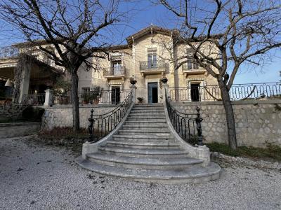 For sale Nimes Gard (30000) photo 0