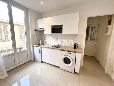 Louer pour les vacances Appartement Juan-les-pins 80 euros