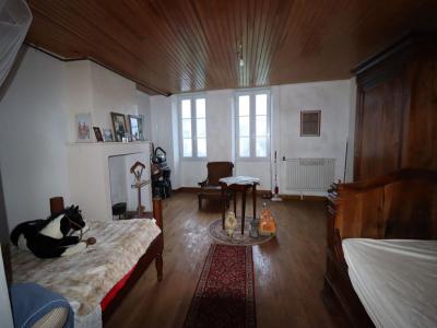 For sale Frontenay-rohan-rohan 6 rooms 174 m2 Deux sevres (79270) photo 3