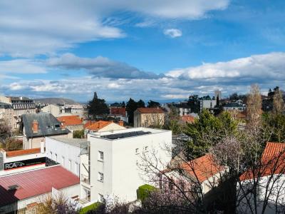 For sale Royat 1 room 14 m2 Puy de dome (63130) photo 0