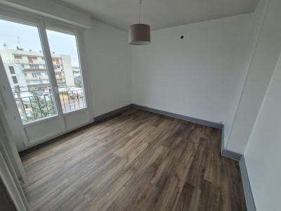 Louer Appartement Chenove 657 euros