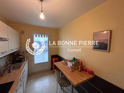 For sale Bron 10 rooms 81 m2 Rhone (69500) photo 3