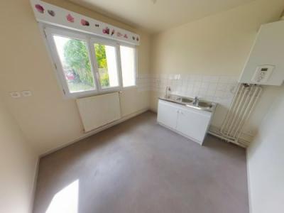 For sale Bourges 5 rooms 97 m2 Cher (18000) photo 3