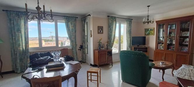 For sale Nimes 3 rooms 87 m2 Gard (30000) photo 2