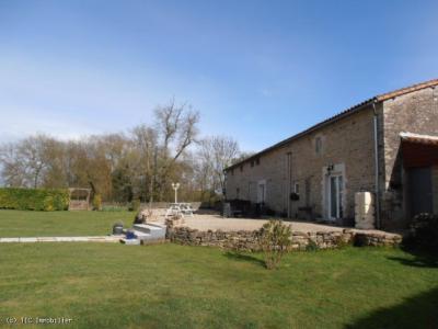 For sale Chaunay 8 rooms 230 m2 Vienne (86510) photo 2
