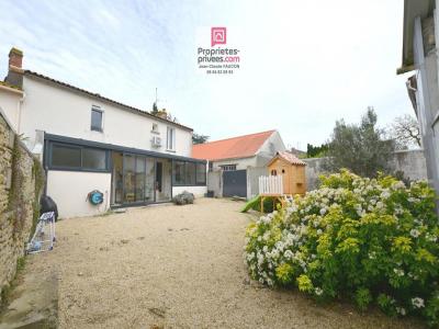For sale Claye 5 rooms 106 m2 Vendee (85320) photo 0