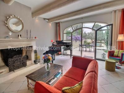 For sale Uzes 8 rooms 293 m2 Gard (30700) photo 2