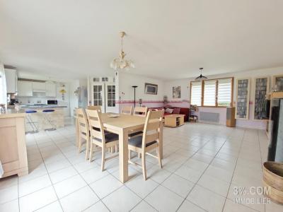 For sale Halluin 4 rooms 121 m2 Nord (59250) photo 1