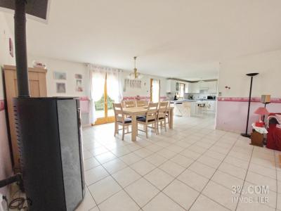 For sale Halluin 4 rooms 121 m2 Nord (59250) photo 3