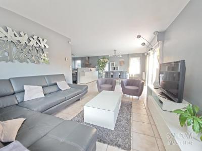For sale Halluin 5 rooms 130 m2 Nord (59250) photo 2