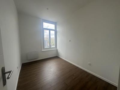 For sale Lille 3 rooms 67 m2 Nord (59800) photo 3