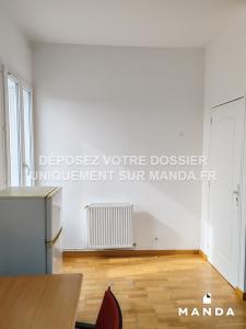For rent Nanterre 5 rooms 11 m2 Hauts de Seine (92000) photo 2